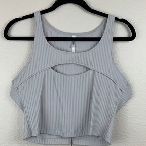 Victoria Sport Size Large Athletic Crop Top
